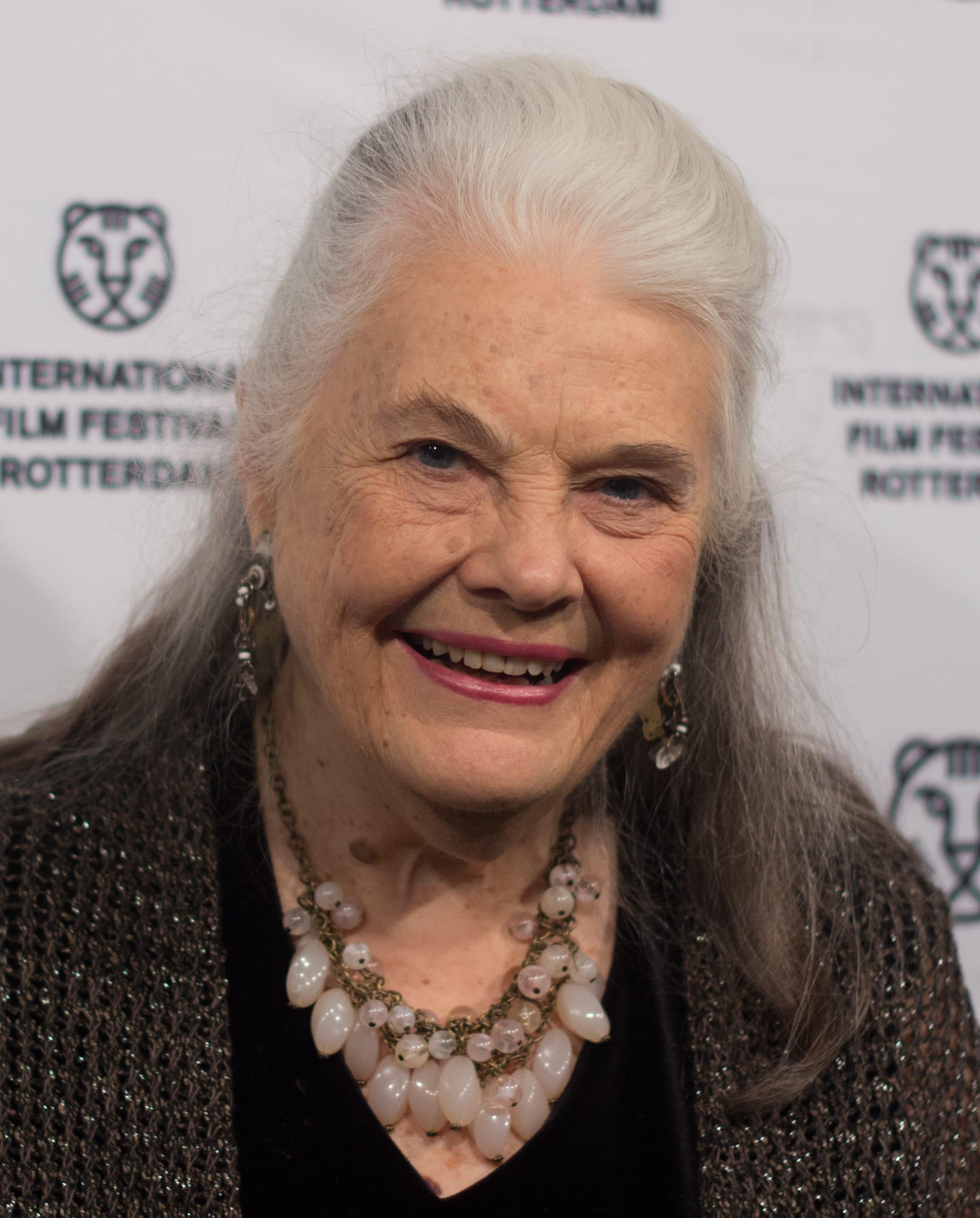 Lois Smith - Biography, Height & Life Story | Super Stars Bio