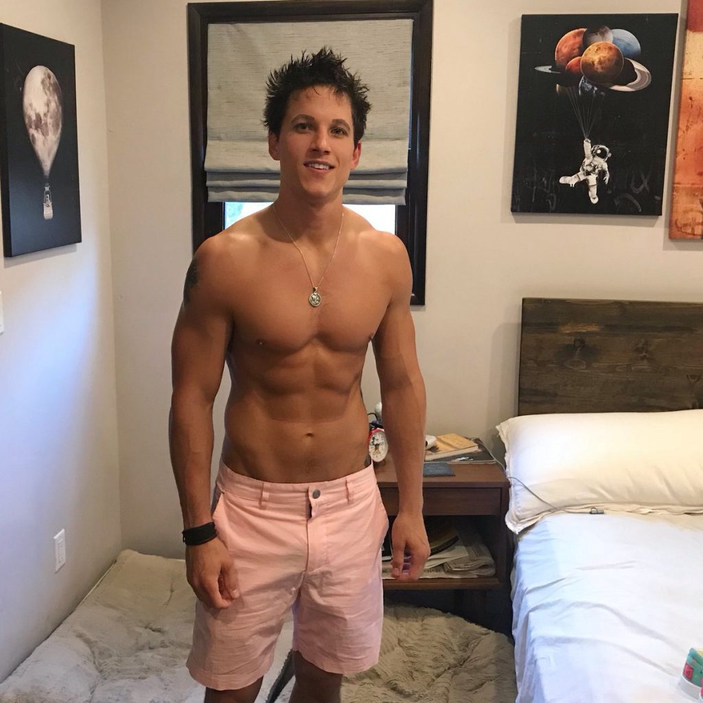 Mike C. Manning - Biography, Height & Life Story | Super Stars Bio