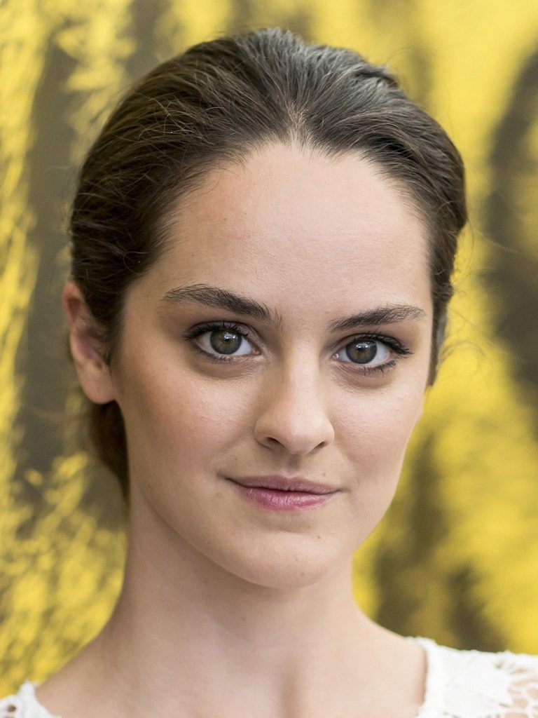 Noémie Merlant - Biography, Height & Life Story | Super Stars Bio