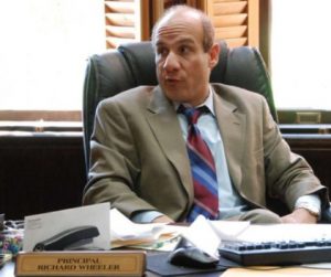 Paul Ben-Victor - Biography, Height & Life Story | Super Stars Bio