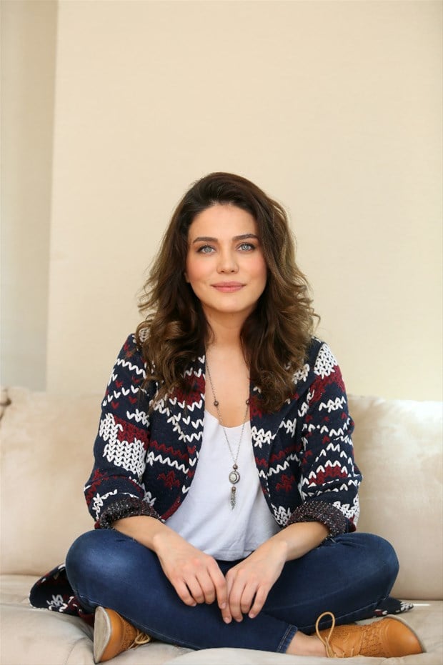 Burcin Abdullah Biography Height Life Story Super Stars Bio