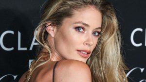 Doutzen Kroes Eye