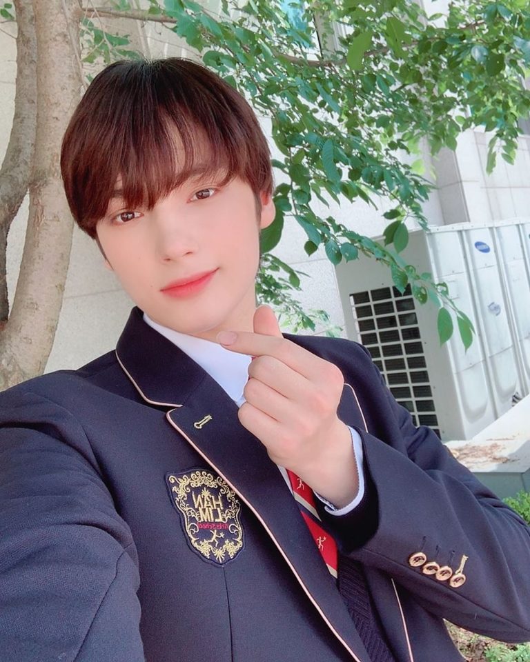 Huening Kai - Biography, Height & Life Story | Super Stars Bio