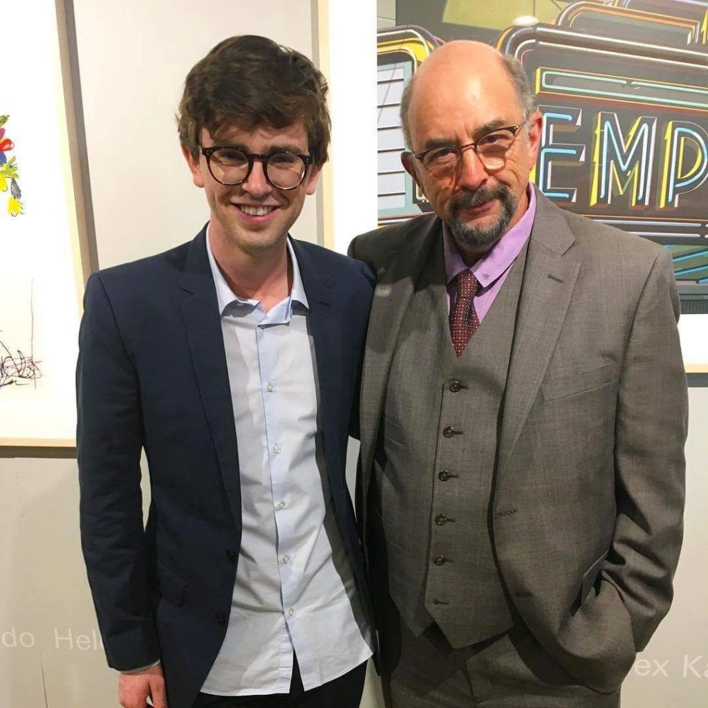 Richard Schiff - Biography, Height & Life Story | Super Stars Bio