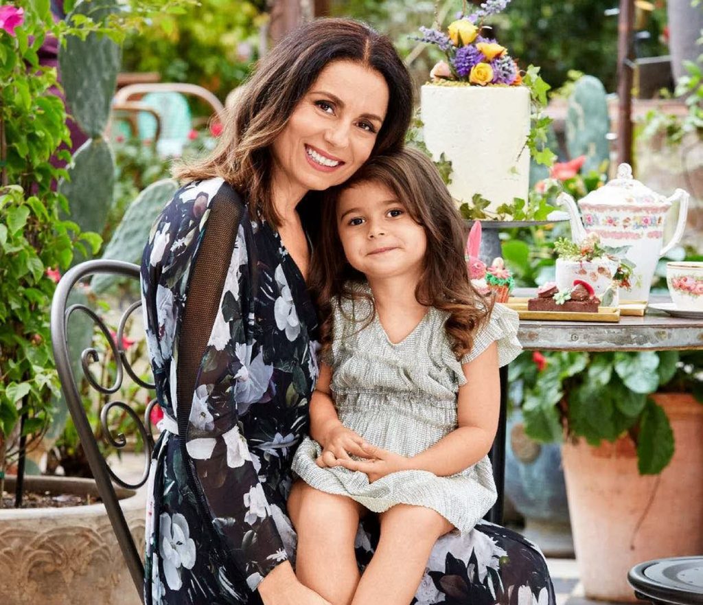 Mary Coustas - Biography, Height & Life Story | Super Stars Bio