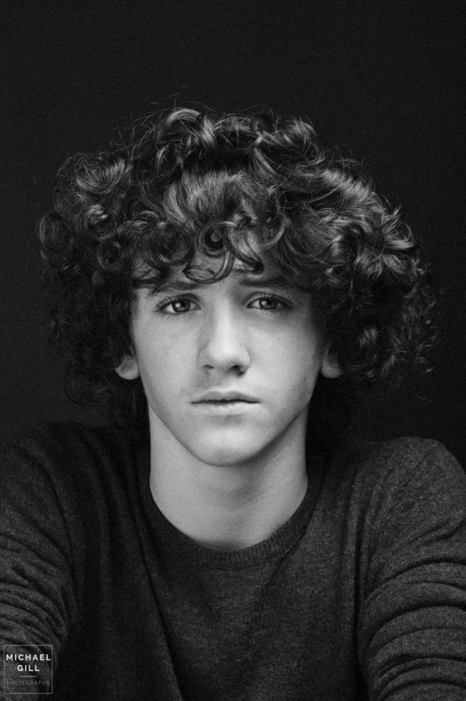 Art Parkinson Biography, Height & Life Story Super Stars Bio