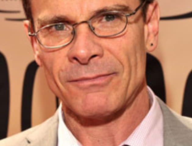 Peter Scolari - Biography, Height & Life Story | Super Stars Bio