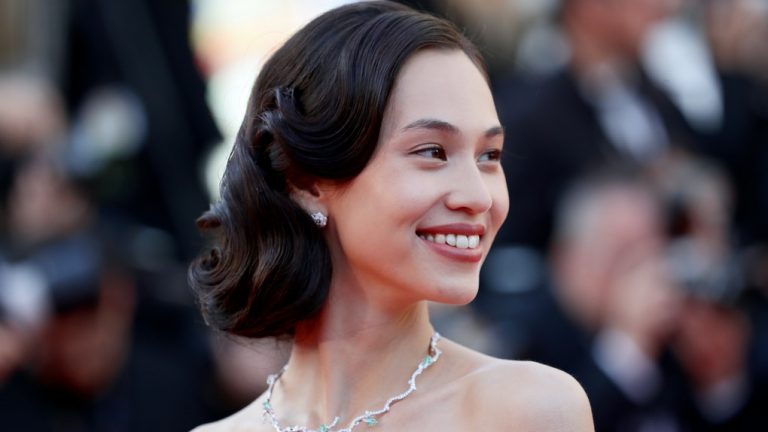 Kiko Mizuhara - Biography, Height & Life Story | Super Stars Bio