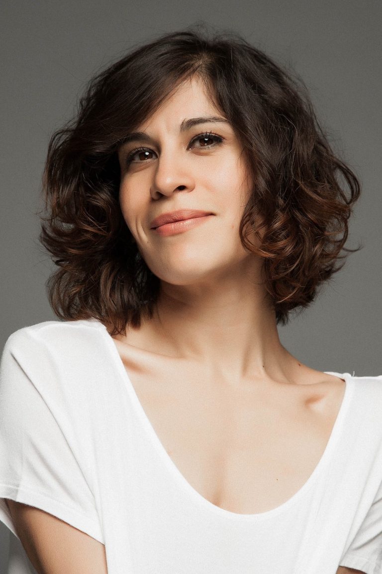 8 Things You Didn't Know About Ximena Alaya Super Stars Bio(04)