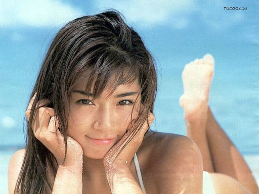 Hiroko Anzai smile