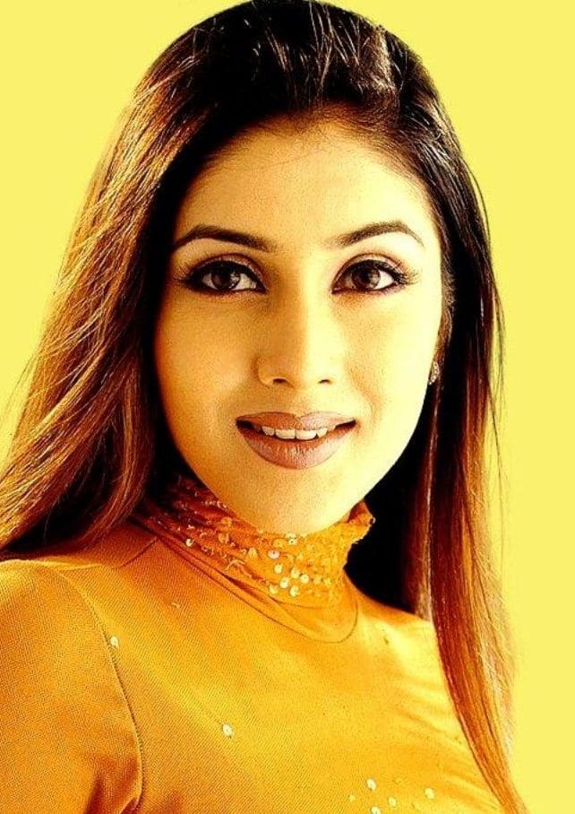 Keerthi Reddy Indian Actress