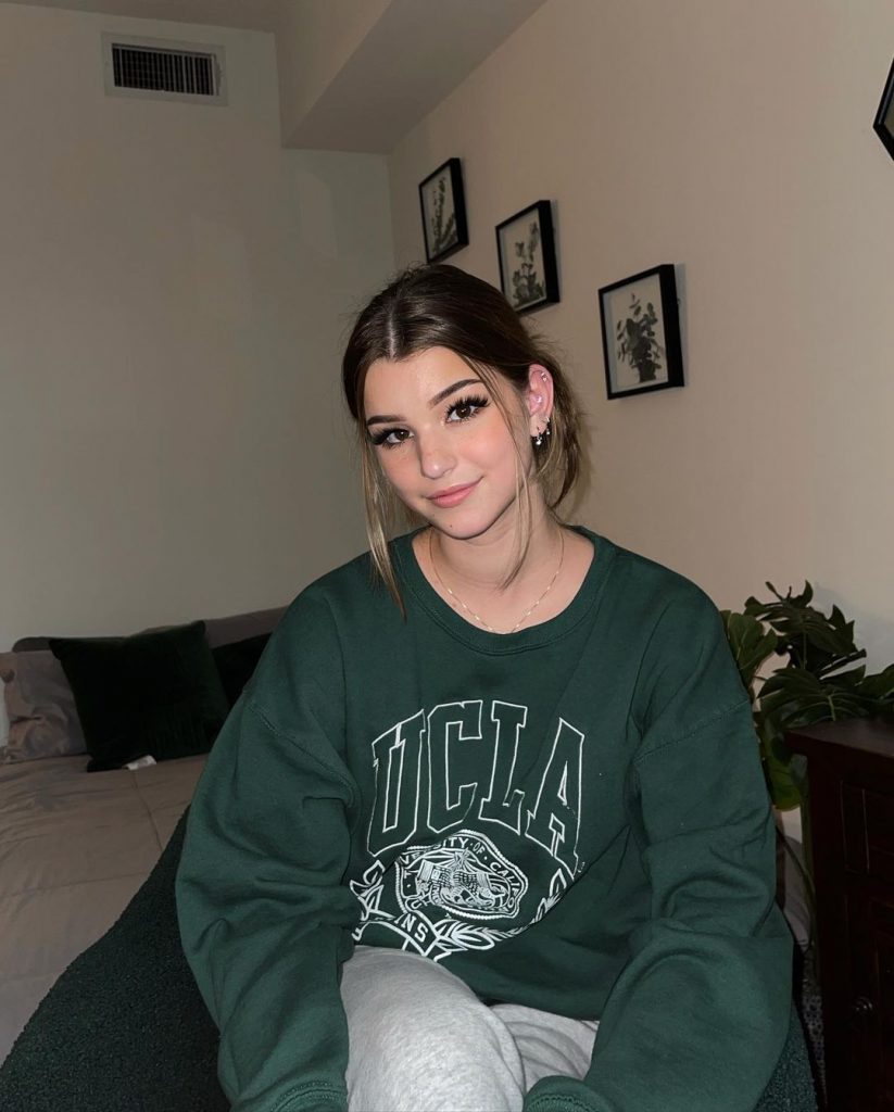 Brooke Monk - Biography, Height & Life Story | Super Stars Bio