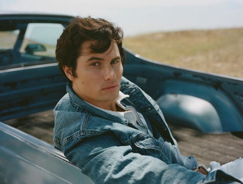 Chase Stokes - Biography, Height & Life Story | Super Stars Bio