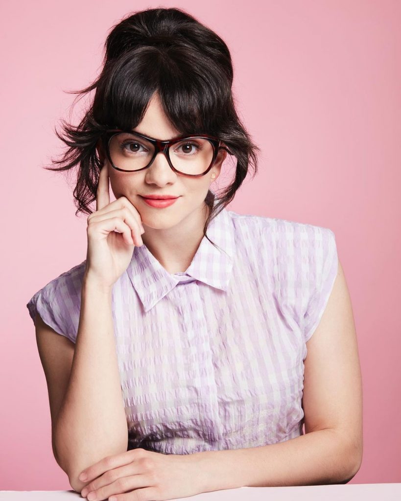 Lauren LaVera - Biography, Height & Life Story | Super Stars Bio