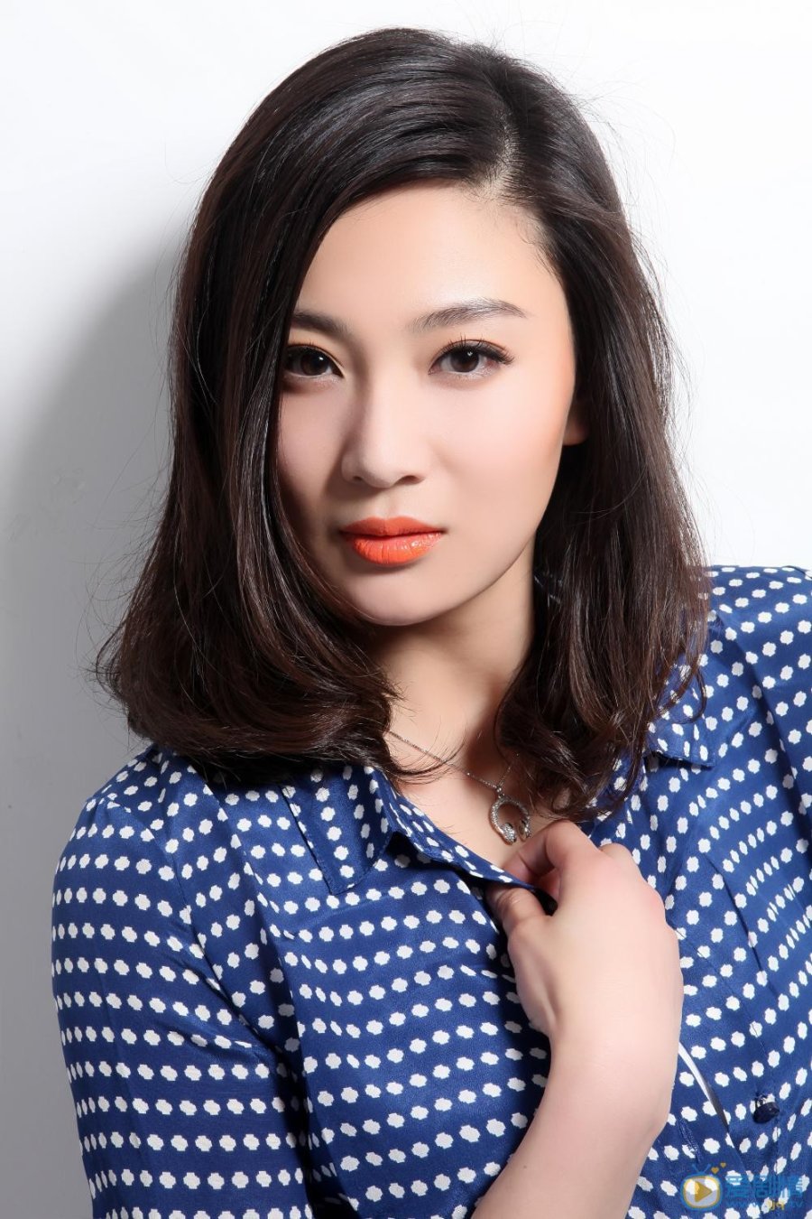 Mengsha Hou Chinese Actress