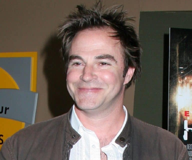 Roger Bart - Biography, Height & Life Story | Super Stars Bio