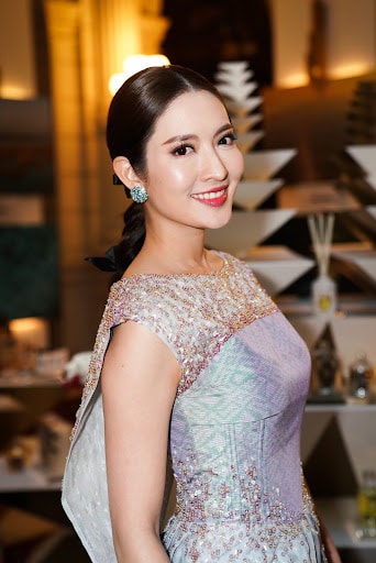 Taksaorn Paksukcharern Thai Actress, Model