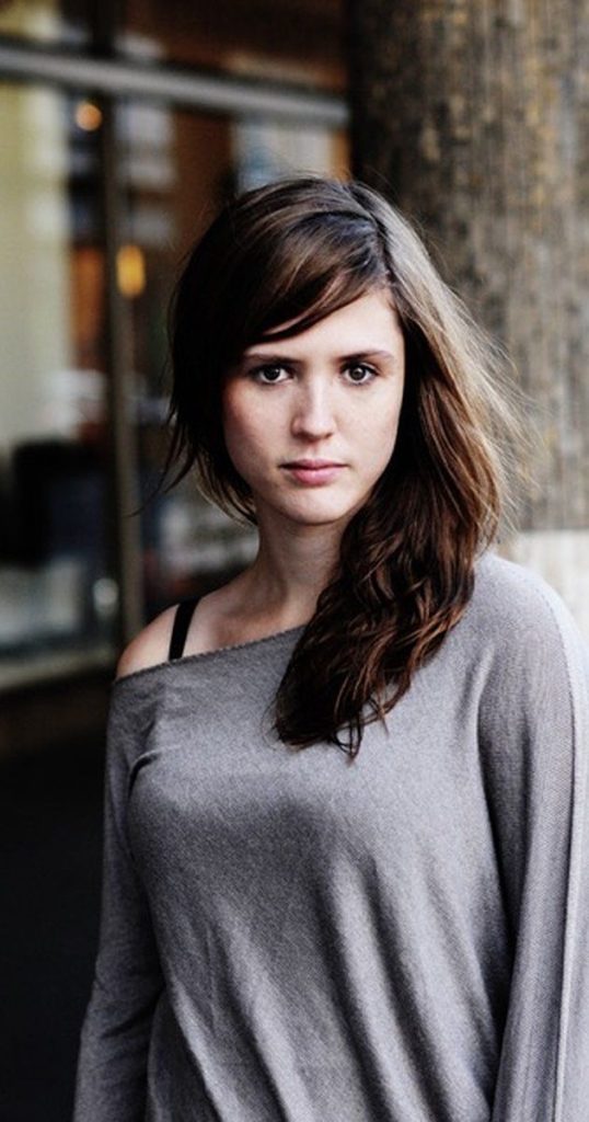 Emily Cox - Biography, Height & Life Story | Super Stars Bio