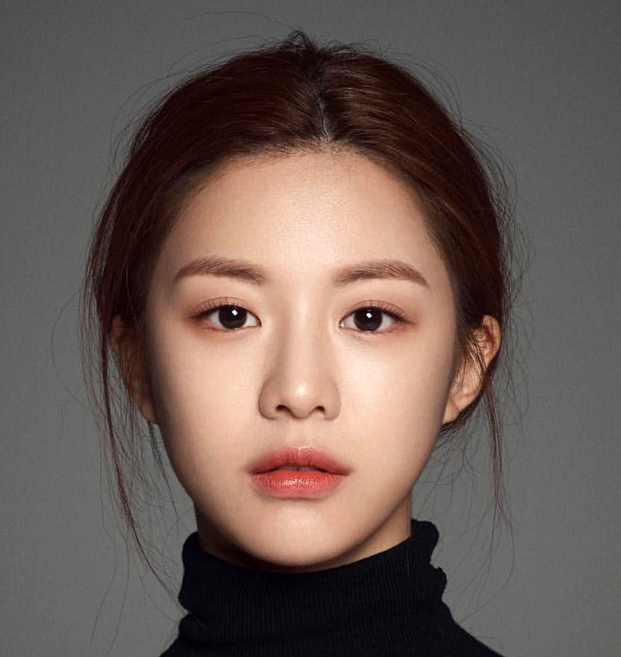 Go Yoon Jung Biography Height Life Story Super Stars Bio Go Yoon Jung Biography Height Life Story Super Stars Bio