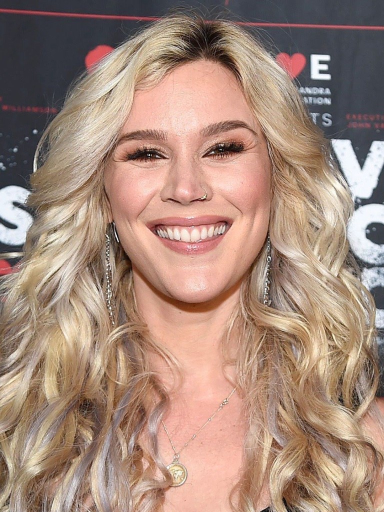 Joss Stone - Biography, Height & Life Story Super Stars Bio