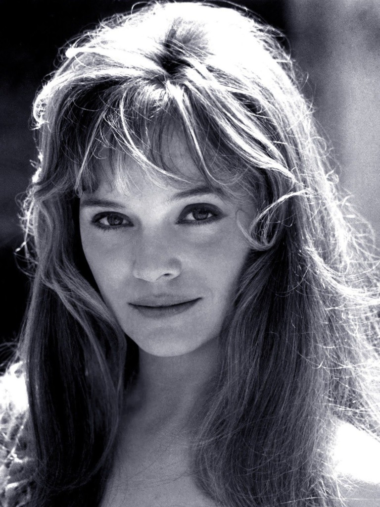 Laura Antonelli - Biography, Height & Life Story | Super Stars Bio