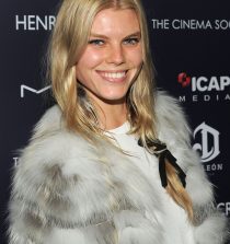 Maryna Linchuk Model, Actress