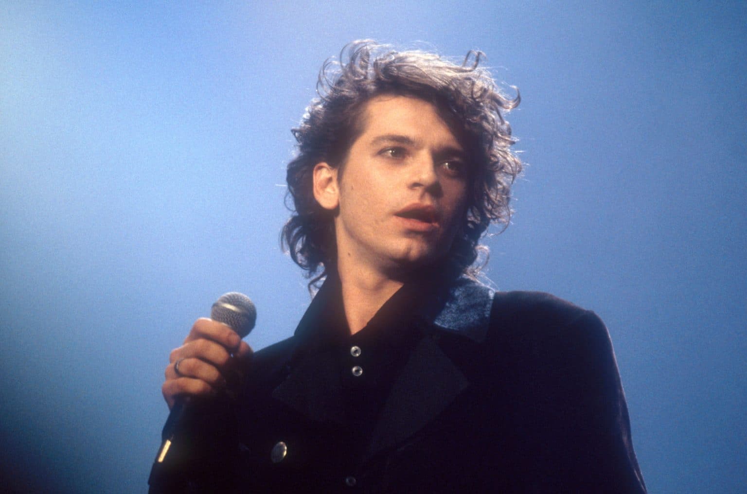 Michael Hutchence - Biography, Height & Life Story | Super Stars Bio