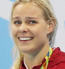 Pernille Blume Swimmer