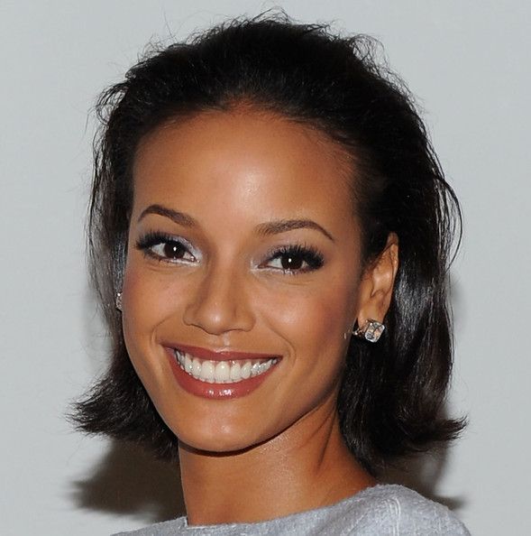 Selita Ebanks - Biography, Height & Life Story | Super Stars Bio