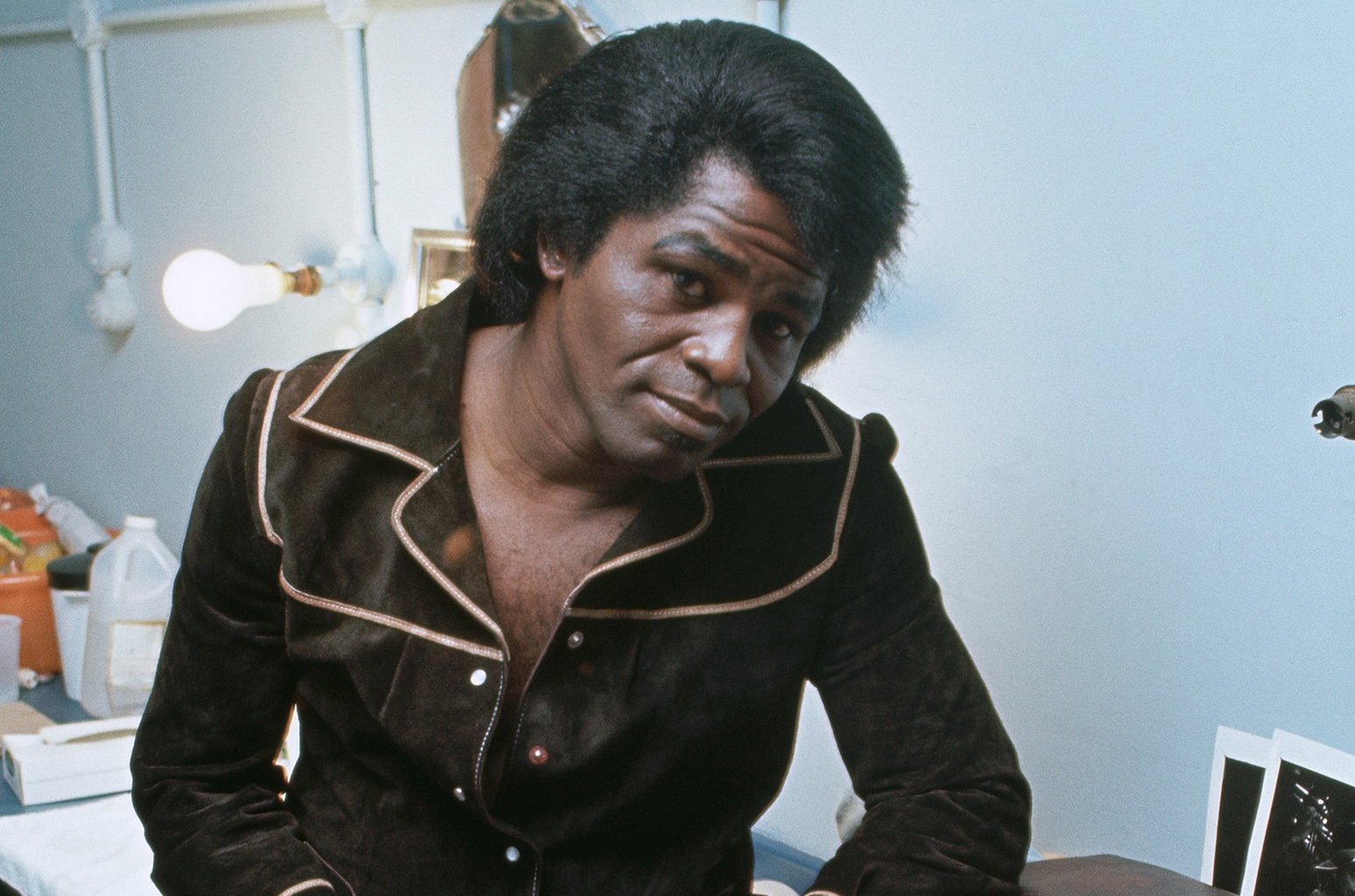 How many wives James Brown had? - Super Stars Bio