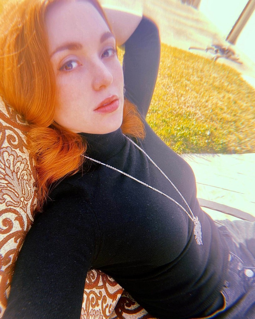 Jennifer Stone - Biography, Height & Life Story | Super Stars Bio