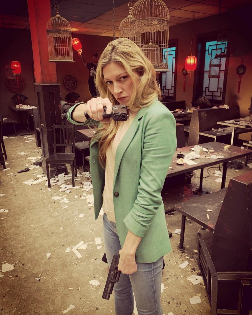 Jes Macallan - Biography, Height & Life Story | Super Stars Bio