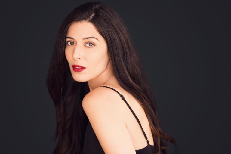 Elizabeth Tabish - Biography, Height & Life Story | Super Stars Bio