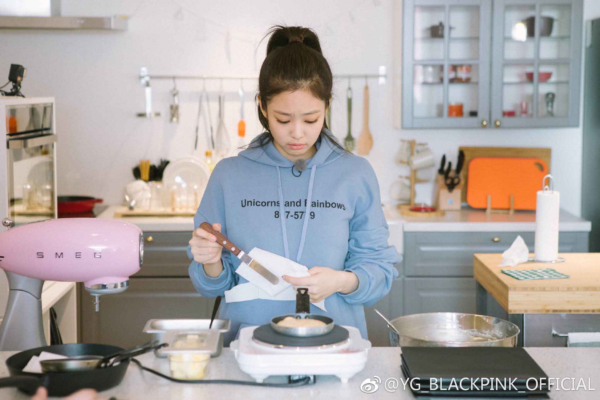 Jennie While Cooking