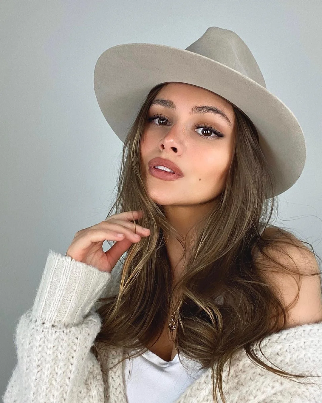 Celeste Desjardins Biography Height Life Story Super Stars Bio