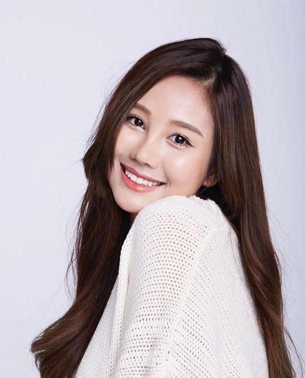 Baek Ji-hyun Korean Model