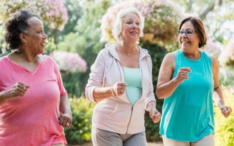 How Assisted Living Helps Seniors Stay Active and Social