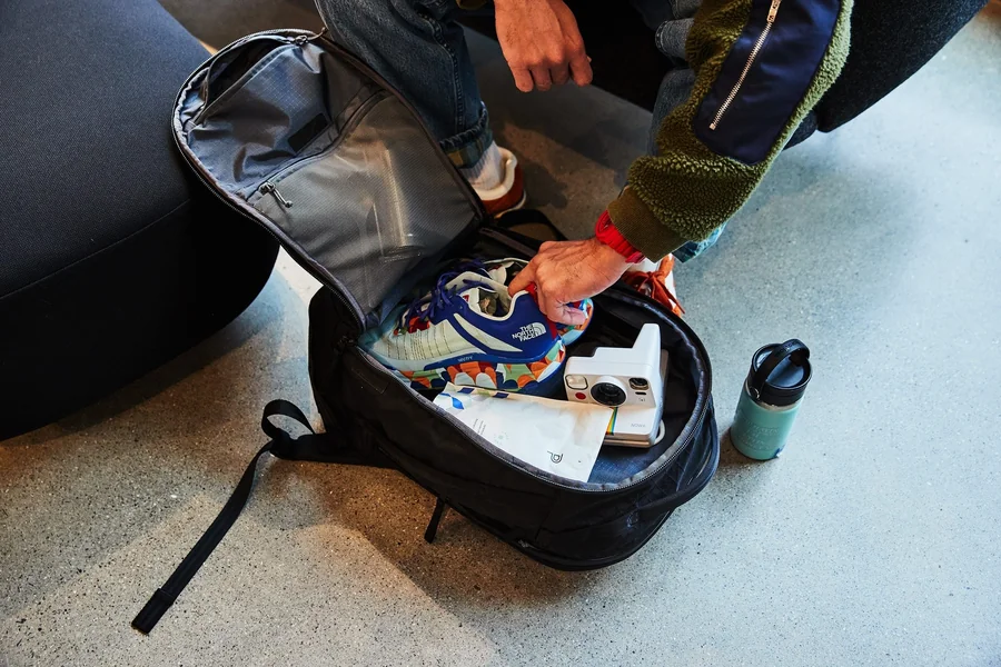 Best Travel Gadgets to Pack for Your Next Trip